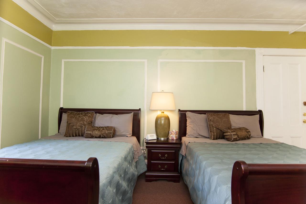 Standard Doppelzimmer mit Gemeinschaftsbad