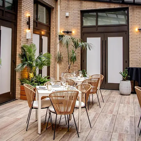 Arlo Midtown-3